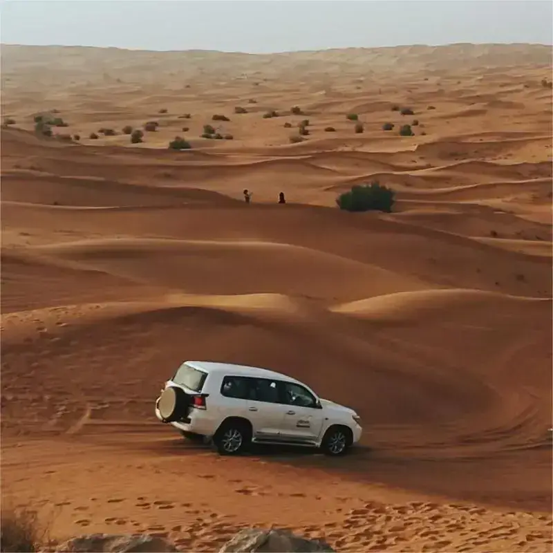emirates-morning-safari-dubai-tourism-packages-4x4-2